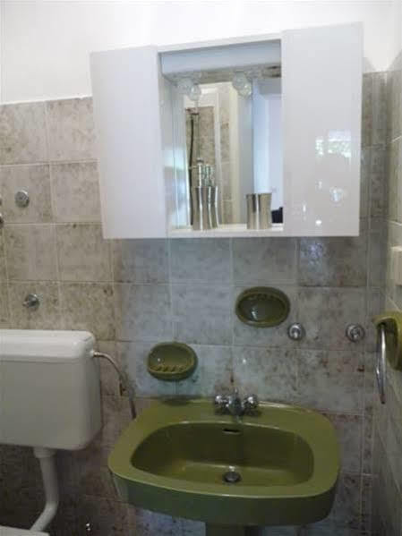 Villa Tania ฮวาร์ ภายนอก รูปภาพ